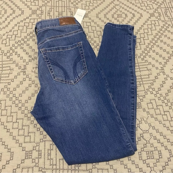Women's Hollister High Rise Super Skinny  Blue Jeans Size 8 Short - Picture 8 of 8